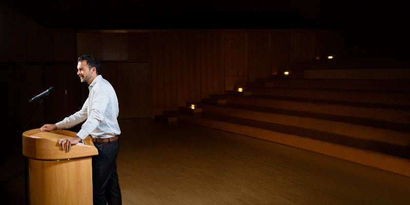 Presentation-Ready: Hair Systems for Speakers, Presenters & Virtual Hosts