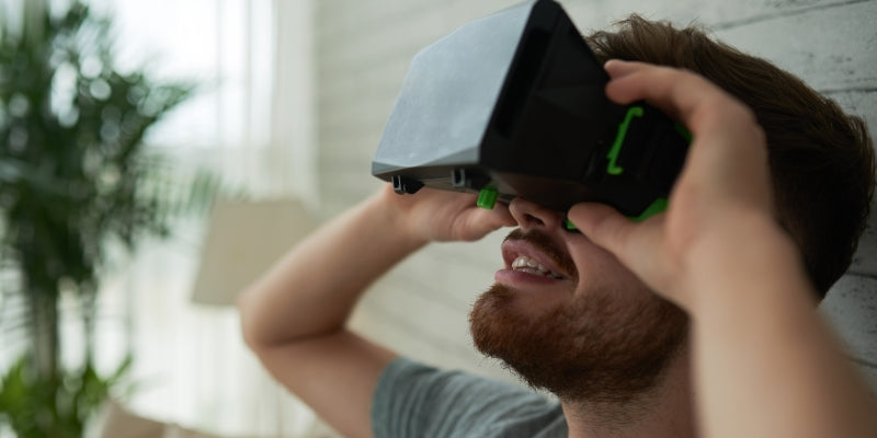 VR Headsets & Live Streaming — Hair Systems for Headset Comfort, On-Camera Lighting & Long Streams